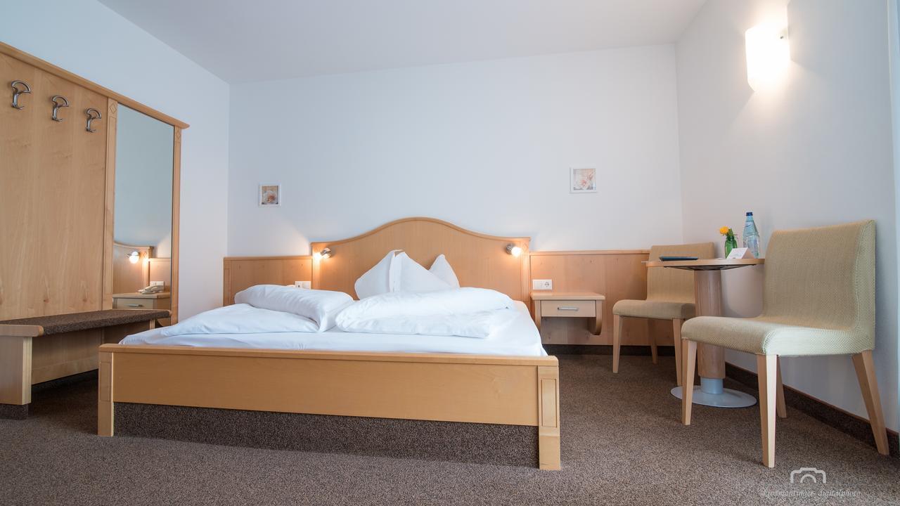 Kreuzstein Bed&Breakfast アッピアーノ・スッラ・ストラーダ・デル・ヴィーノ エクステリア 写真